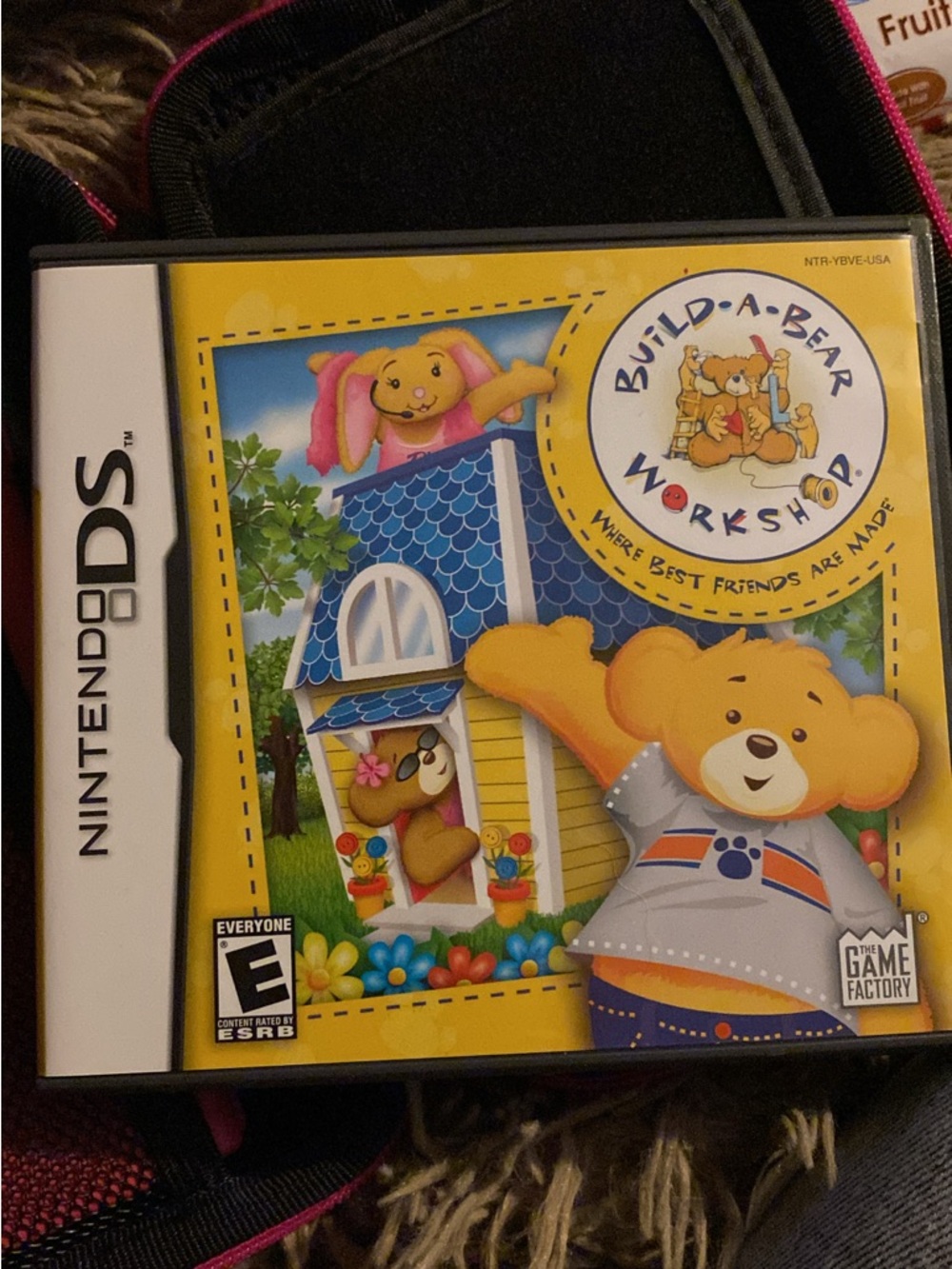 Build-A-Bear Nintendo DS Game - Yellow & Blue Cover